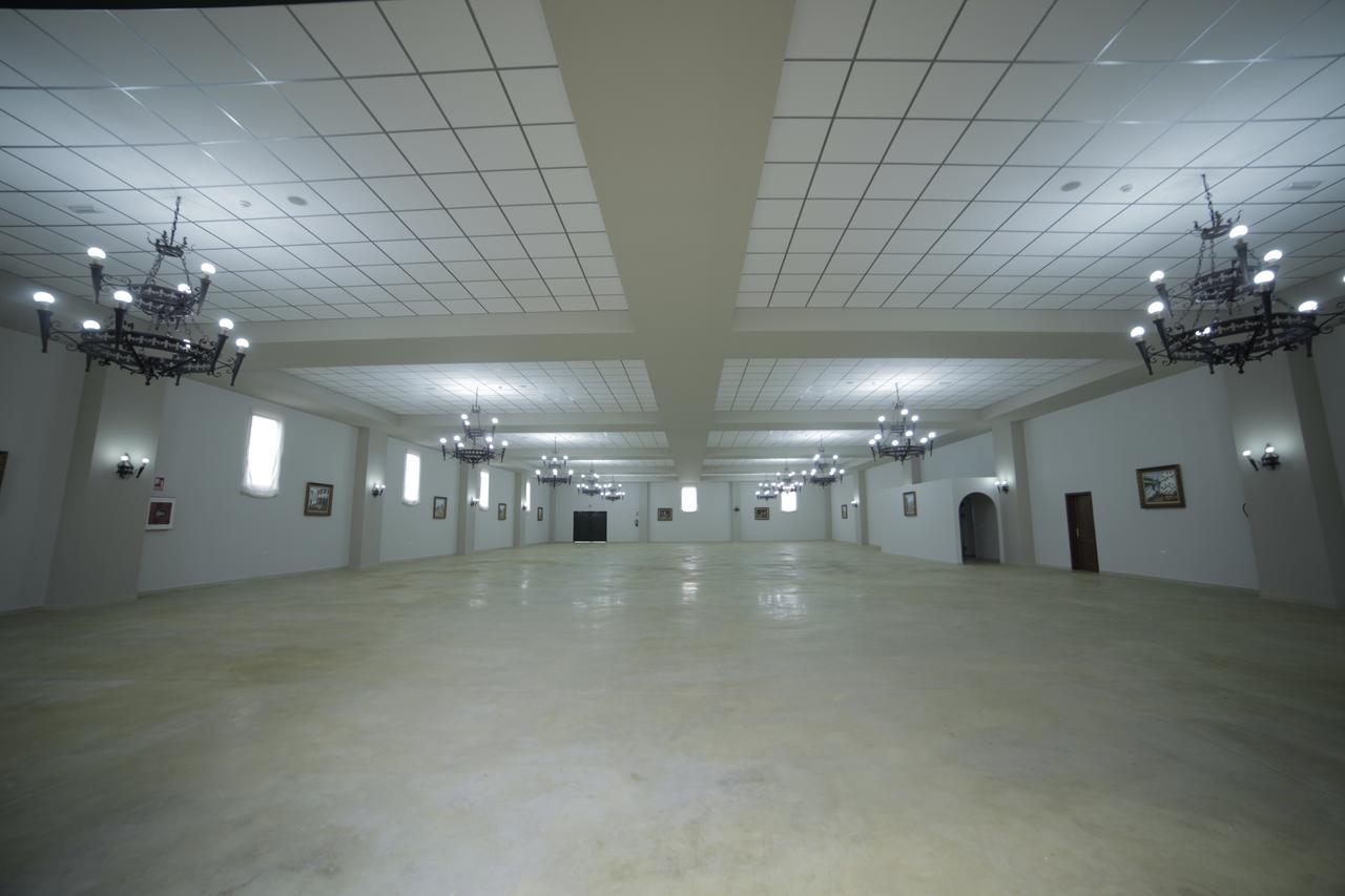 Hotel La Giralda Burguillos Del Cerro Екстер'єр фото
