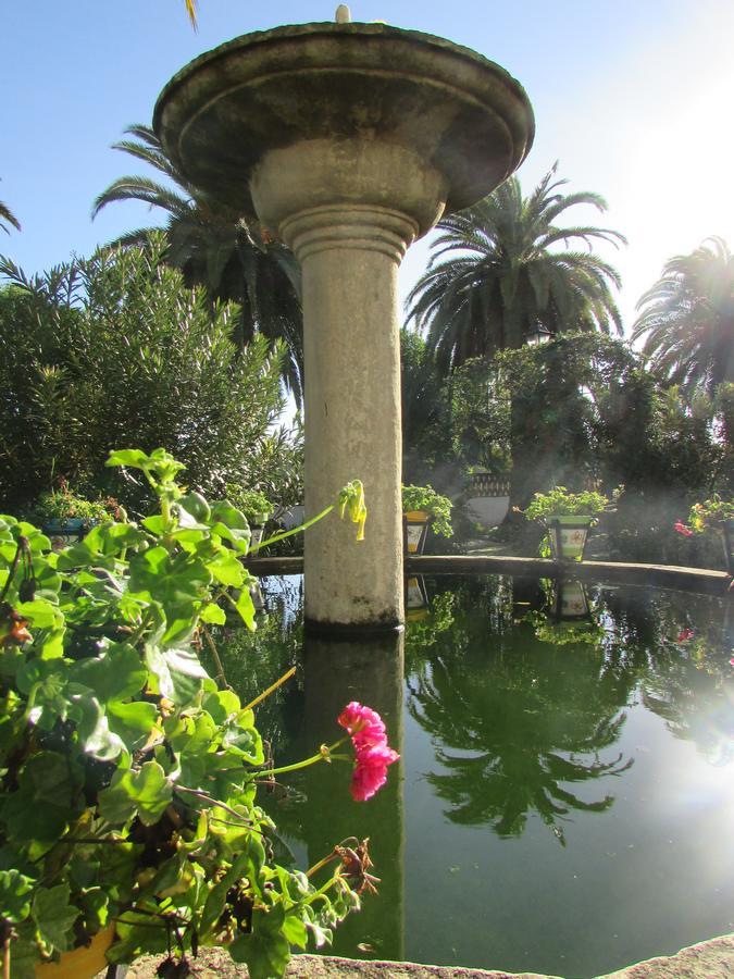 Hotel La Giralda Burguillos Del Cerro Екстер'єр фото